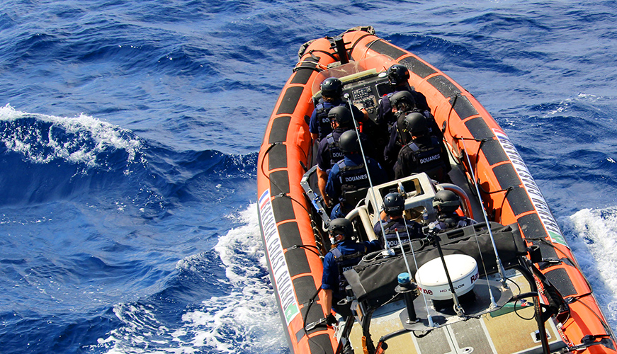 Exceptional seizure of 4.2 tonnes of cannabis resin in the high seas, south of the Mediterranean